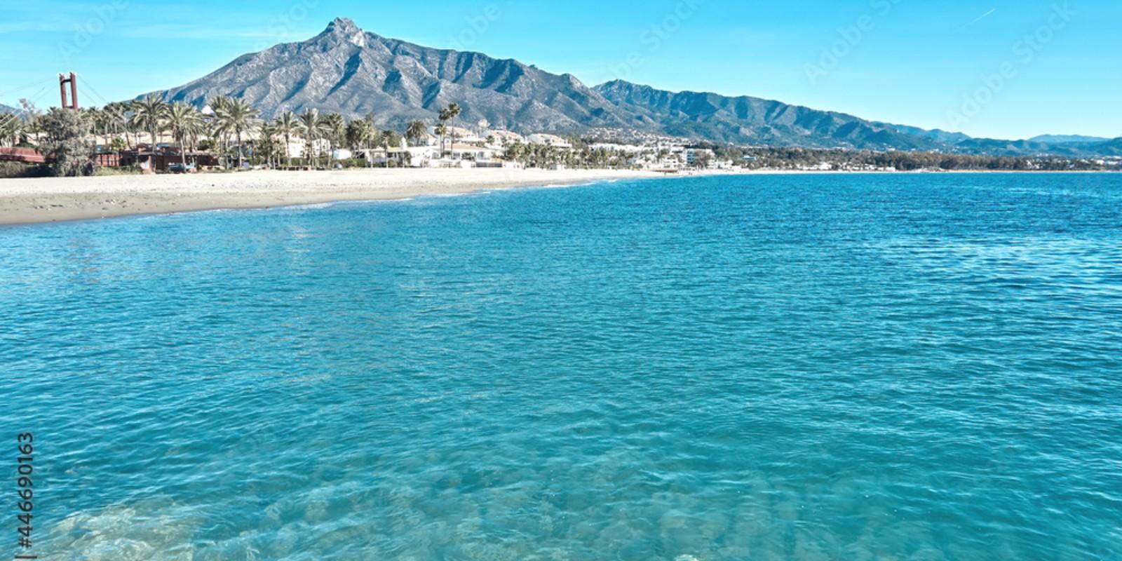 Vida y Oportunidades en la Costa del Sol