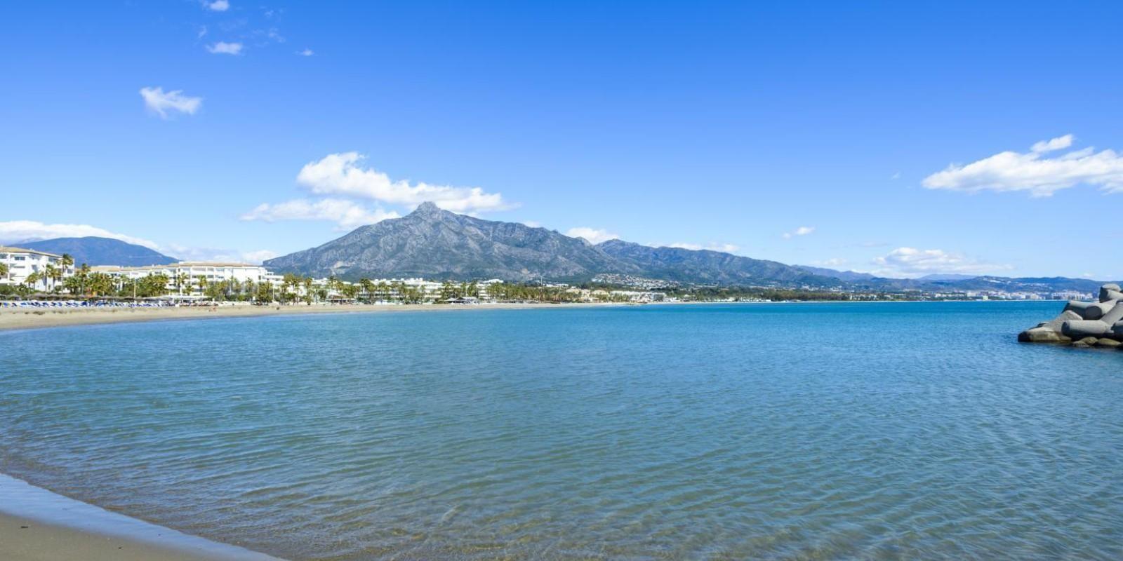 POR QUE INVERTIR EN EL SECTOR INMOBILIARIO EN LA COSTA DEL SOL?